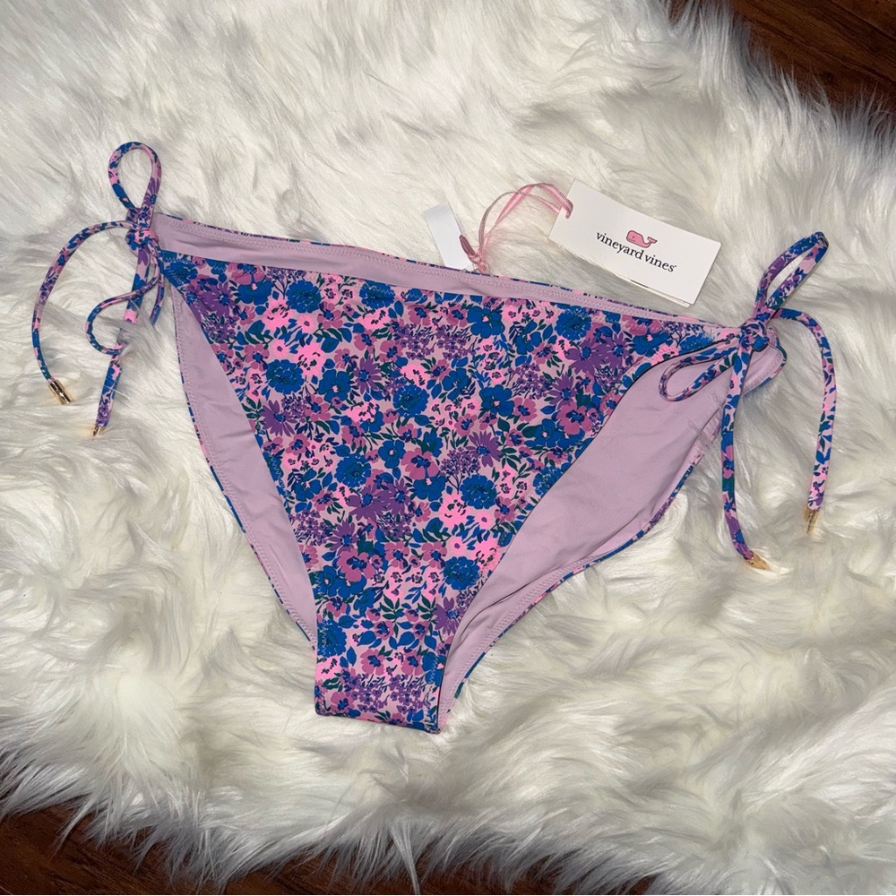 💙 NWT Vineyard Vines Side Tie Helen Floral String Bikini Bottom